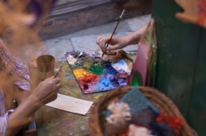 learn about 10 summer art programs for high school students
